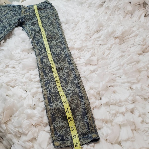 Free People Blue and Cream Patterned Skinny Jeans - Picture 14 of 16